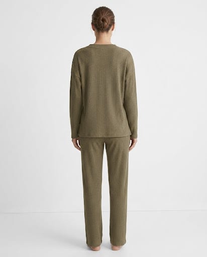 Brush Rib V-Neck Co-Ord Set