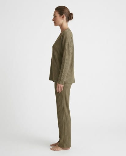 Brush Rib V-Neck Co-Ord Set