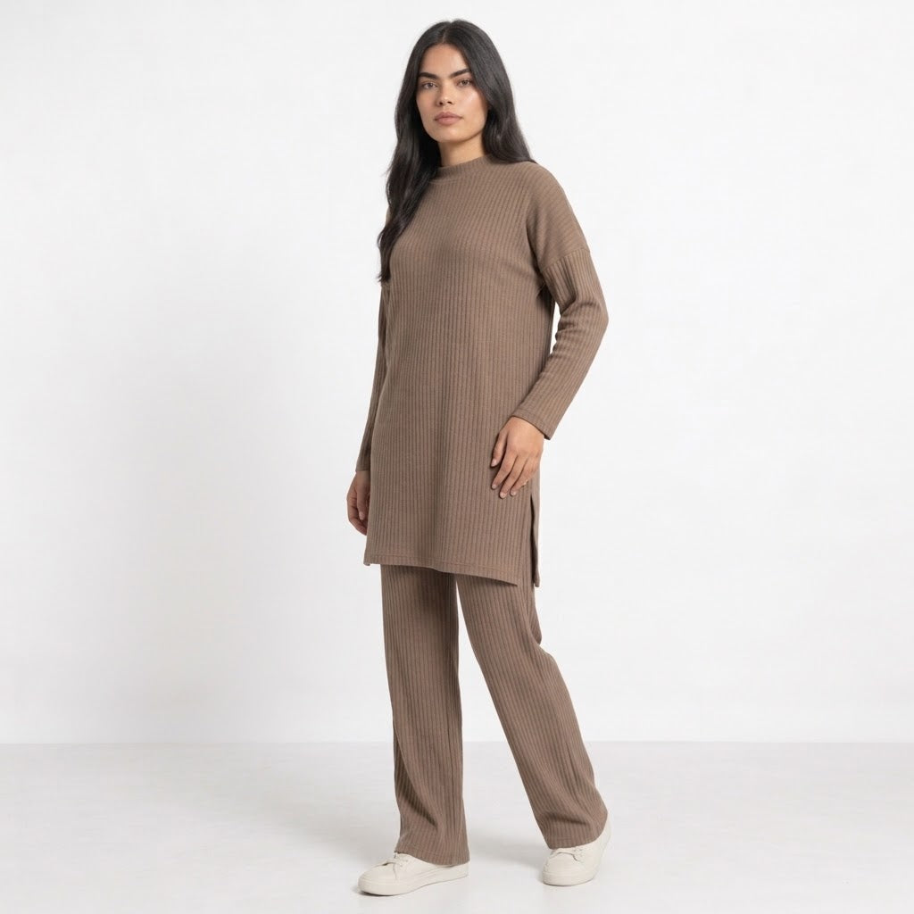 Long Slit Brush Rib Two-Piece Set