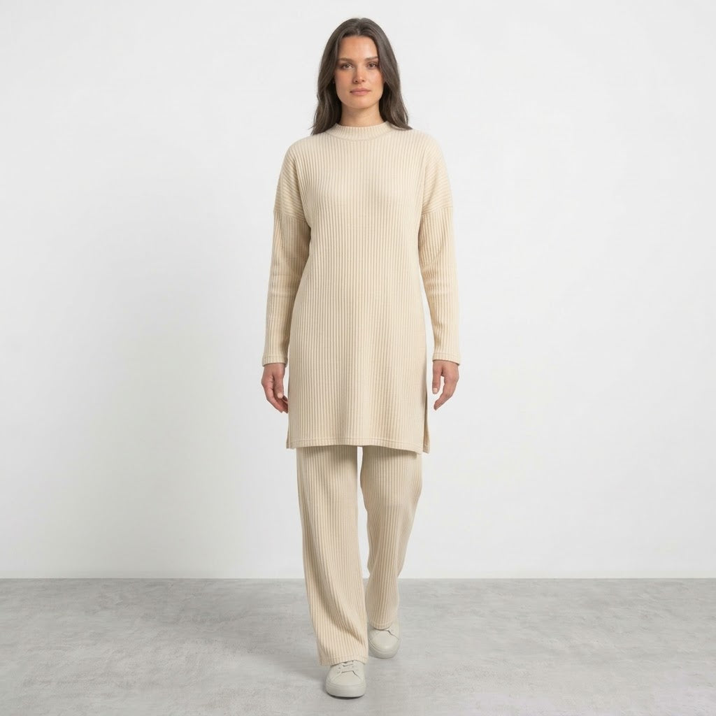 Long Slit Brush Rib Two-Piece Set
