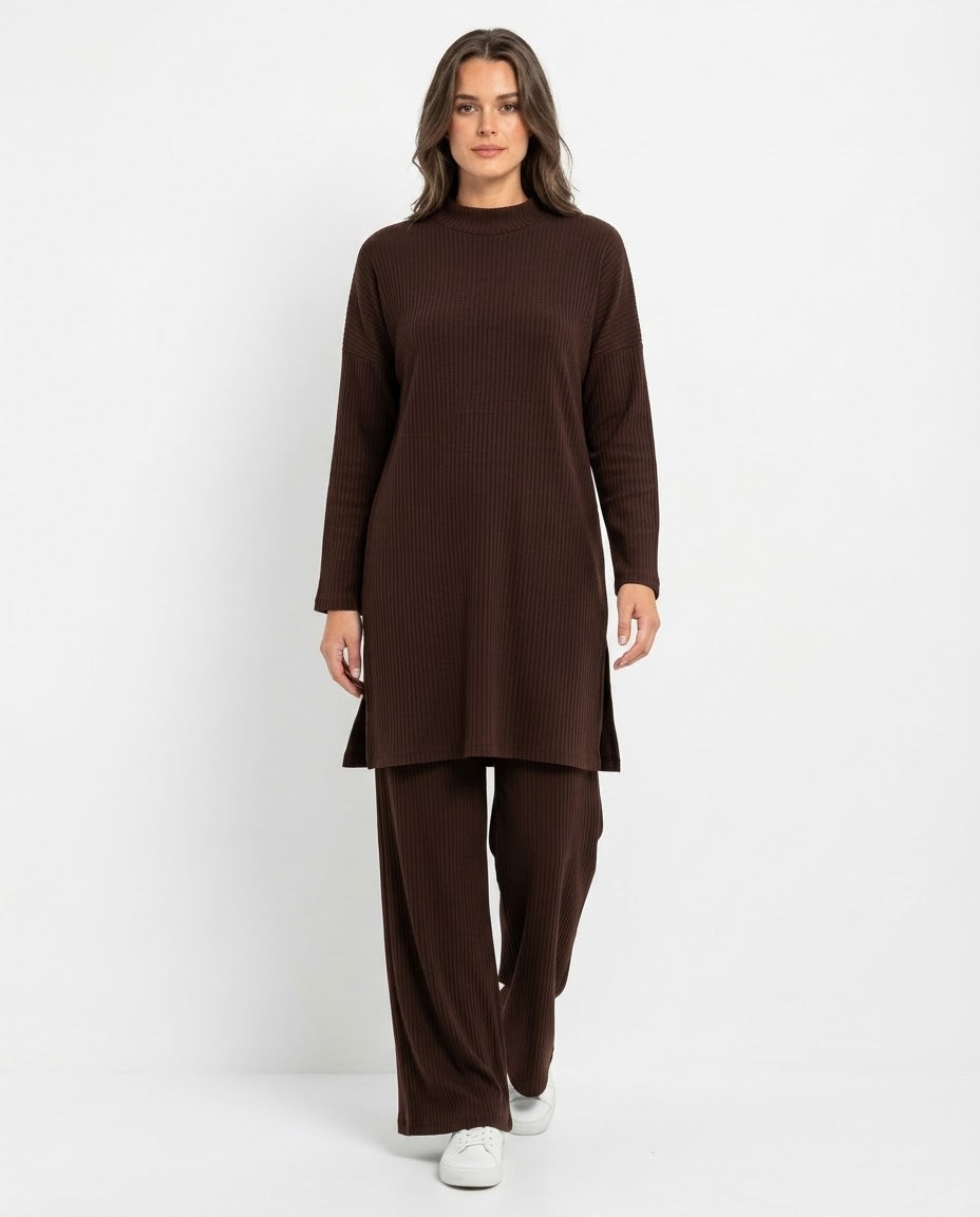 Long Slit Brush Rib Two-Piece Set