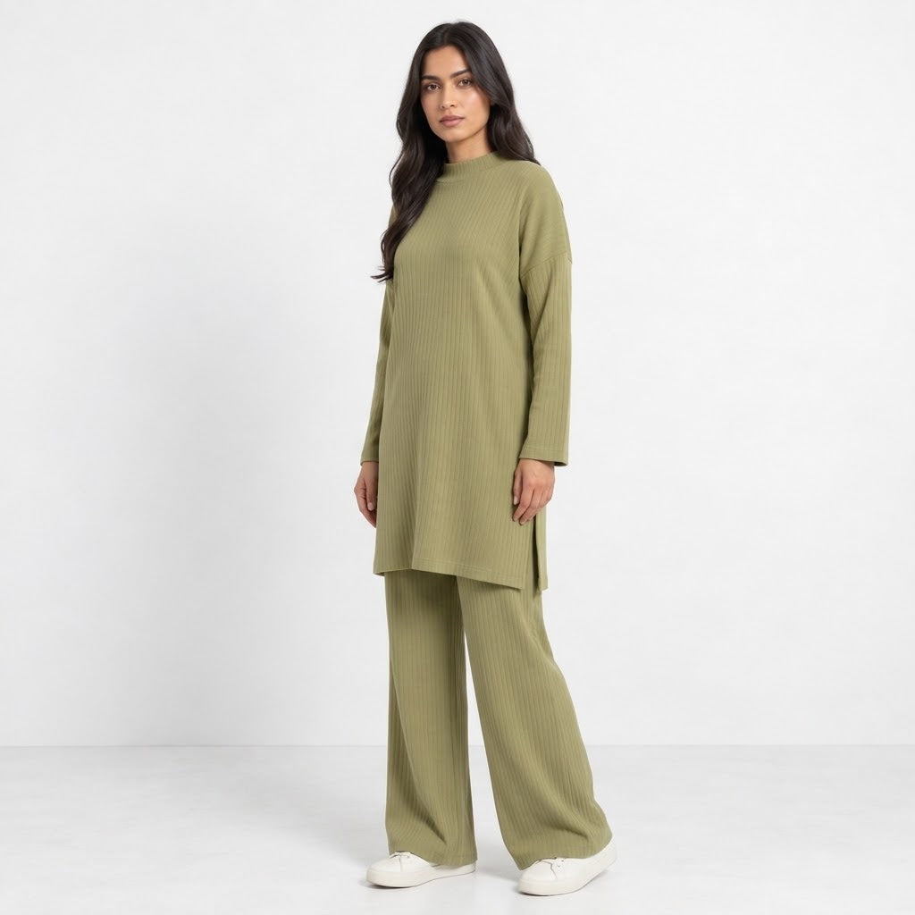 Long Slit Brush Rib Two-Piece Set