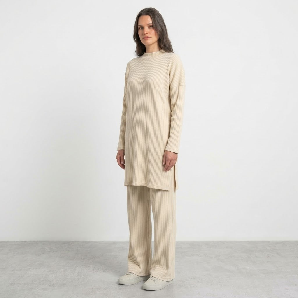 Long Slit Brush Rib Two-Piece Set